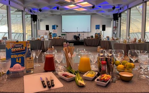 Sala Metropol con montaje para team building culinario